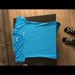 Under armor tee